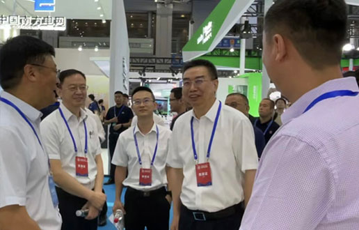 海纳百川，，，，百川入“深”海，，，，尊龙凯时人生就是搏迎接四海来宾